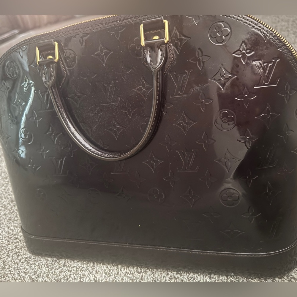Louis Vuitton Vernis Alma PM Satchel - Deep Brown Patent with Gold Hardware